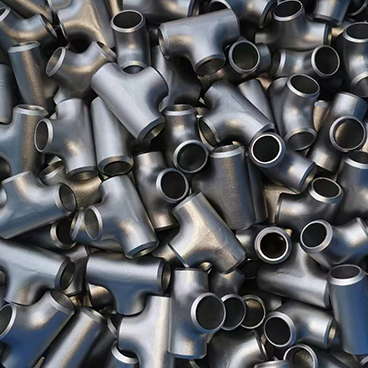 Welded pipe fittings